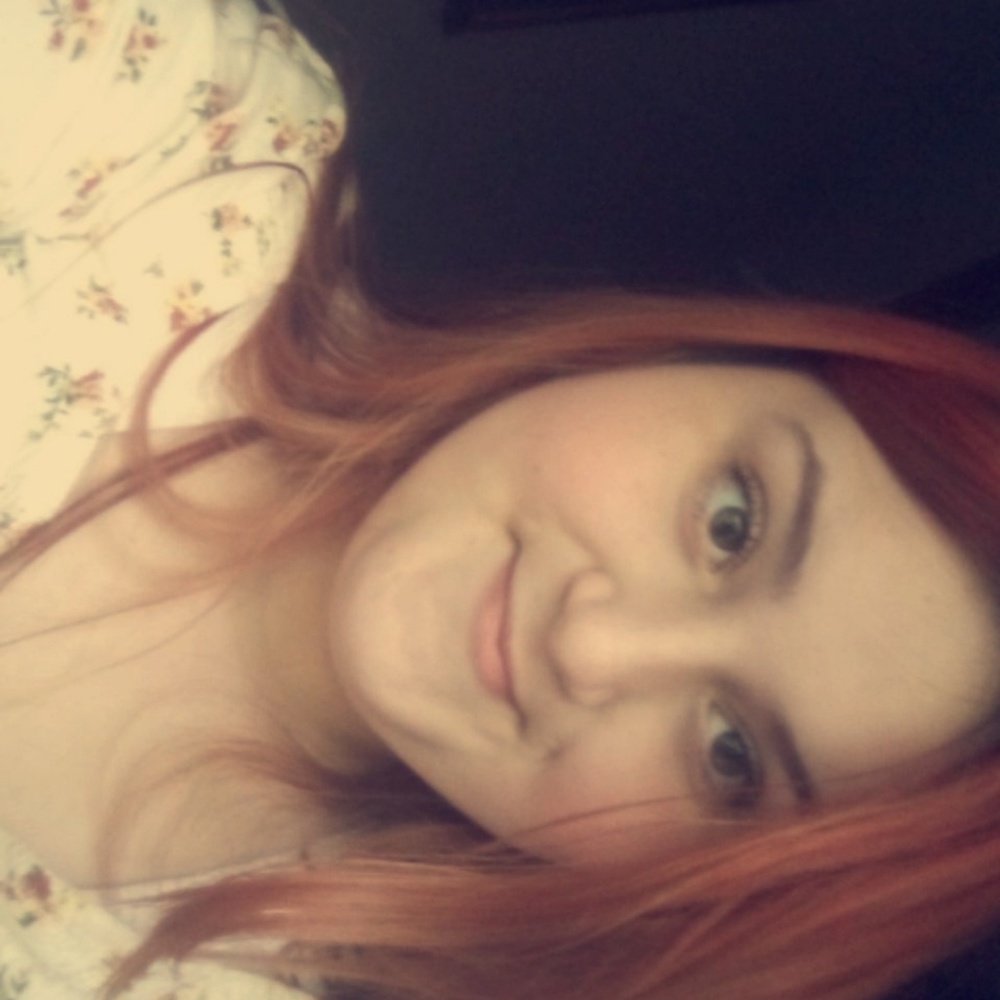 Meet your Posher, Chloe